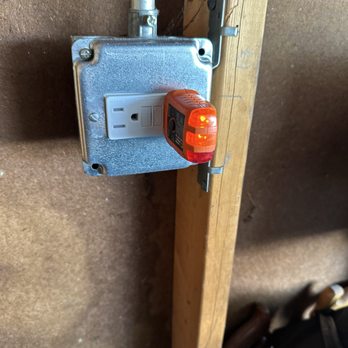 Ochoas electrical - Garage gfci replace - Electricians Near Me