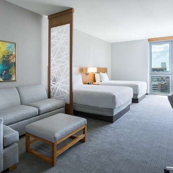 Hyatt Place - Guest Room - Hotels Near Me - St. Petersburg, Florida Hyatt Place - Guest Room - Hotels Near Me - St. Petersburg, Florida