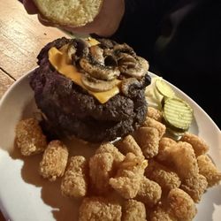 Big Fella's Bar And Grill - Double cheeseburger