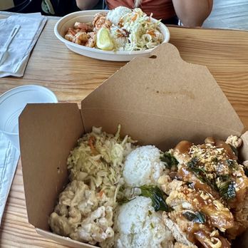 Buddha Bruddah - Fried Chicken Garlic Basil & Garlic Shrimp in the back - Asian Fusion Near Me - Seattle, Washington Buddha Bruddah - Fried Chicken Garlic Basil & Garlic Shrimp in the back - Asian Fusion Near Me - Seattle, Washington