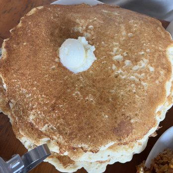 Grizzly Manor Cafe - Stack of cakes - Breakfast & Brunch Near Me - Big Bear Lake, California