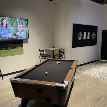 X Golf Hilton Head - Feeling like you could play some pool or darts? - Golf Near Me - Bluffton, South Carolina X Golf Hilton Head - Feeling like you could play some pool or darts? - Golf Near Me - Bluffton, South Carolina
