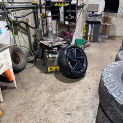 Carnesville Tire And Automotive - Middle of Repair on Sunday after 5:00pm!