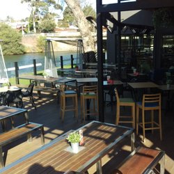 Anglers Tavern - Outdoor Seating