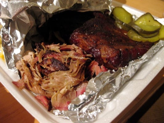 Community Q BBQ by null