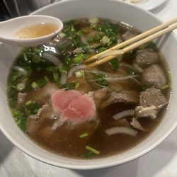 Queen Of Pho - Pho with choice of proteins