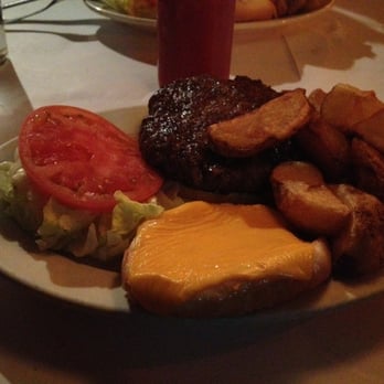 Donovan's Pub - The burger!!! - Burgers Near Me - Woodside, New York