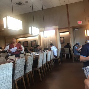 Star Noodle - Trendy dining space - Asian Fusion Near Me - Lahaina, Hawaii