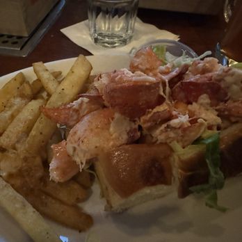 The Bell In Hand - Classic Lobster Roll - Lounges Near Me - Boston, Massachusetts The Bell In Hand - Classic Lobster Roll - Lounges Near Me - Boston, Massachusetts