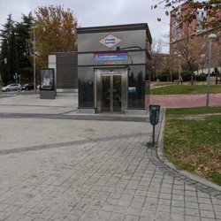 La Almudena - Elevator entrance to Estación de La Almudena, Madrid