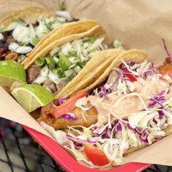 La Plancha Loca - Three tacos. From front to back: Janitzio Fish, Lengua, and Diablo