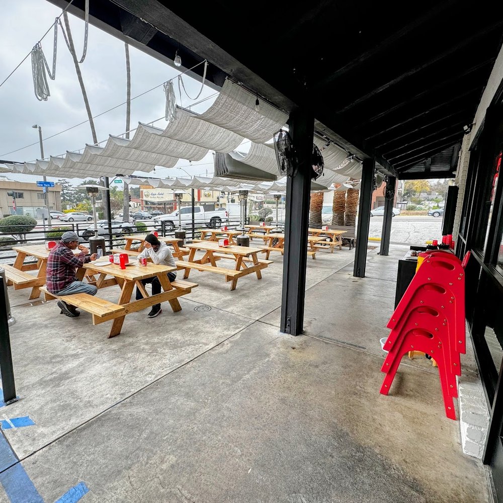 Prime Pizza - Patio - Pizza Near Me - Altadena, California Prime Pizza - Patio - Pizza Near Me - Altadena, California