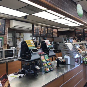 Subway - the counter of a subway restaurant - Fast Food Near Me - Port Angeles, Washington Subway - the counter of a subway restaurant - Fast Food Near Me - Port Angeles, Washington