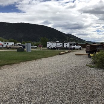 Yellowstone Holiday - Marinas Near Me - West Yellowstone, Montana Yellowstone Holiday - Marinas Near Me - West Yellowstone, Montana