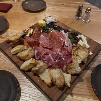 M'tucci's Twenty-Five - Family board, the picture doesn't do it justice! Such a fun start to a great meal! - Italian Near Me - Albuquerque, New Mexico