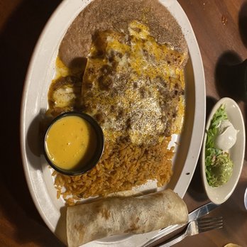 El Toro Mexican Restaurant - Monterrey - Mexican Near Me - Clute, Texas