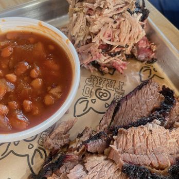 B&D Trap BBQ - Two meat platter with great baked beans - Barbeque Near Me - Fort Lauderdale, Florida