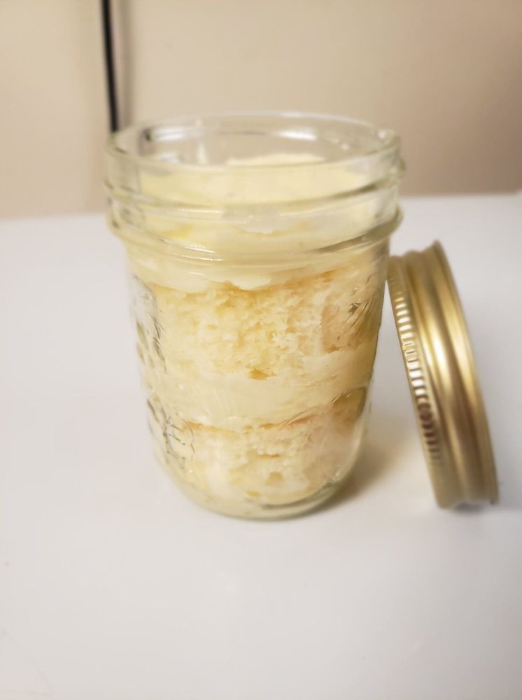 Food from Too Tasty Macarons and Treats