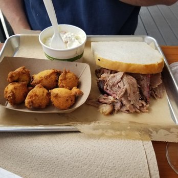 Smokehaus - Smokehouse Near Me - Amherst, New Hampshire