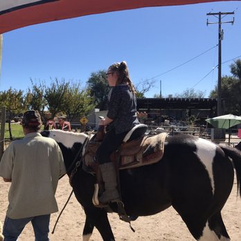 Rickey Ranch Pumpkin Patch - Pumpkin Patches Near Me - Granite Bay, California