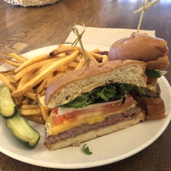 FÃ me Caffe - Grass Fed Burger - Coffee & Tea Near Me - Phoenix, Arizona FÃ me Caffe - Grass Fed Burger - Coffee & Tea Near Me - Phoenix, Arizona