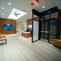 Somerville entry room into the store.
