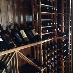 Isola Bella - Good wine for best food!!
