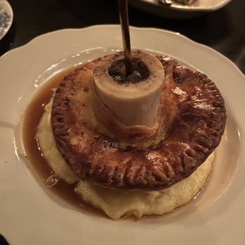 Armitage Alehouse - Chicken Pot Pie - Pubs Near Me - Chicago, Illinois