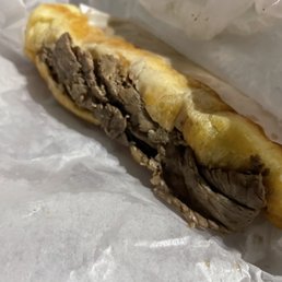 Beef-n-cheddar Croissant