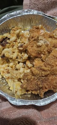 Black Nile Seafood & Soul Food Food truck by null