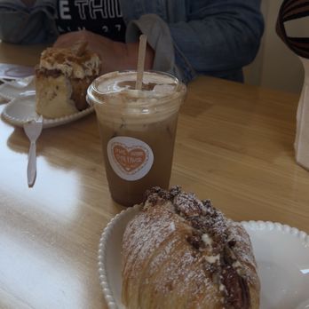 Con Amor Bakery & Cafe - Banana maple pecan croissant, Pumpkin churro iced latte - Bakeries Near Me - Waterloo, Iowa Con Amor Bakery & Cafe - Banana maple pecan croissant, Pumpkin churro iced latte - Bakeries Near Me - Waterloo, Iowa
