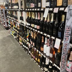 Arrow Wine & Spirits
