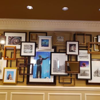 Warwick Melrose - Dallas - Art in restaurant - Hotels Near Me - Dallas, Texas