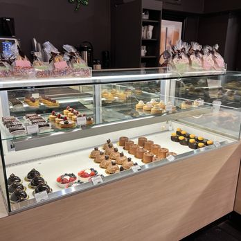 Vanille Patisserie - Display of baked goods - Desserts Near Me - Chicago, Illinois Vanille Patisserie - Display of baked goods - Desserts Near Me - Chicago, Illinois