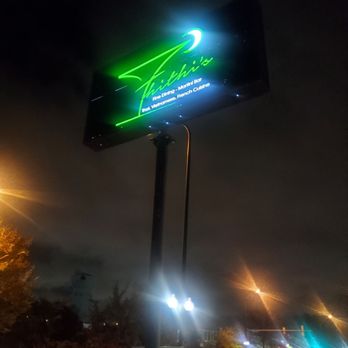 Thithi's Restaurant - Vietnamese Near Me - Westchester, Illinois