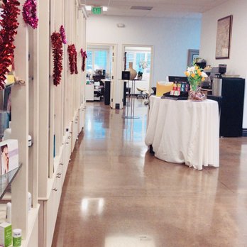 The Spa Santé and Salon - Hair Salons Near Me - Pasadena, California