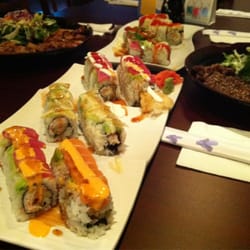 Sushimono - Rolls and beef teriyaki