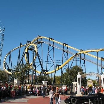 Six Flags Over Texas - Batman ride - Amusement Parks Near Me - Arlington, Texas