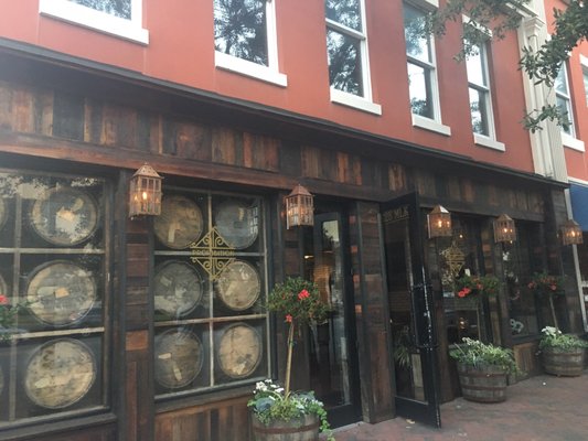 Repeal 33 Bar & Restaurant by null