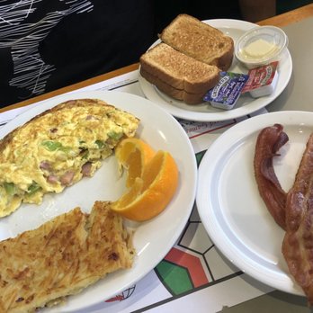 Cafe Colma - Omelette with hash brown and toast, also added bacon - Filipino Near Me - Colma, California