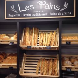 Boulangerie Madelon La Fin'croute - Miam! Derrière le comptoir!