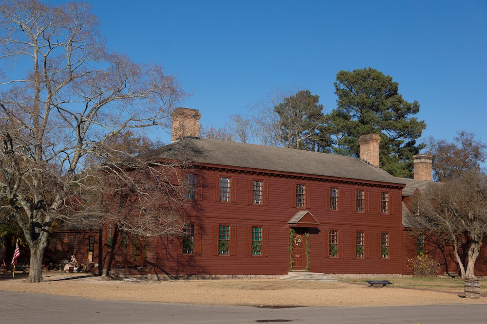 Williamsburg Cemetery Tours
