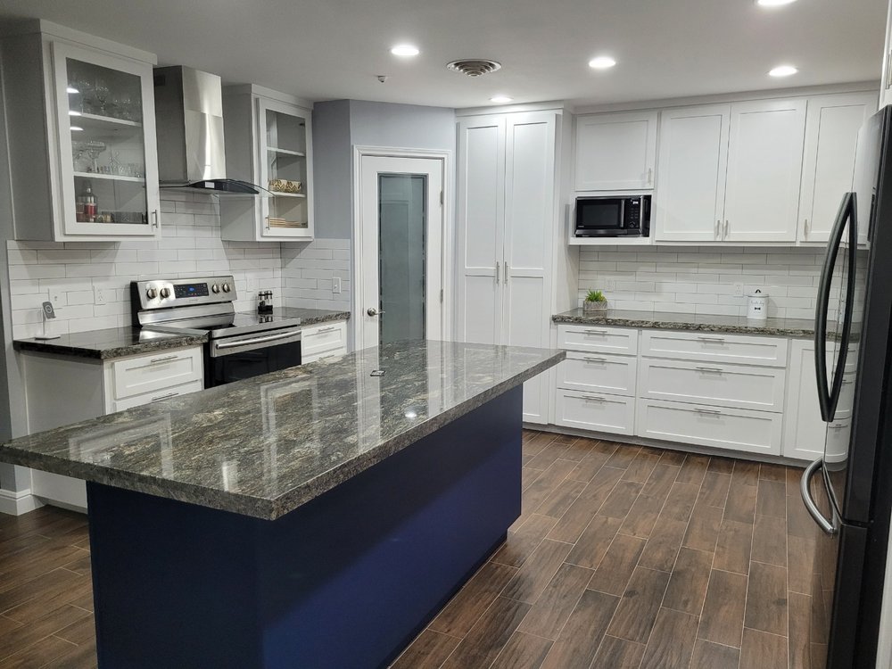 Slide of Phenix Remo & Roofing RGV