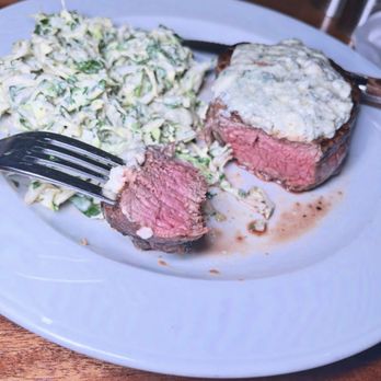 Barrett's Grill - Black Angus Filet 8oz - New American Near Me - Hunt Valley, Maryland