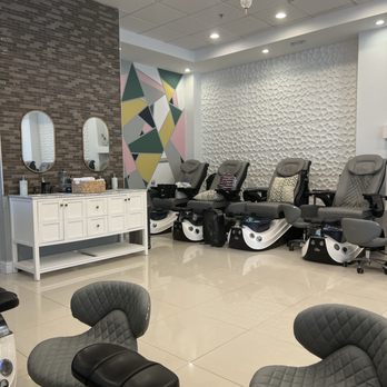 Bliss Nail spa - Nail Salons Near Me - Cary, North Carolina