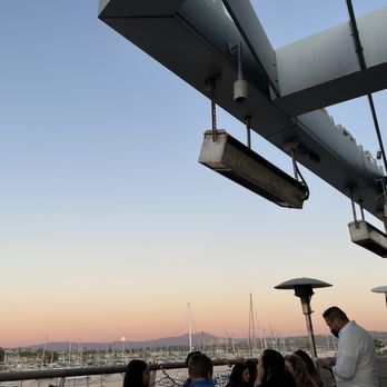 Lighthouse - Upper patio seating outside - Breakfast & Brunch Near Me - Newport Beach, California Lighthouse - Upper patio seating outside - Breakfast & Brunch Near Me - Newport Beach, California