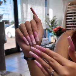Star Nails & Spa