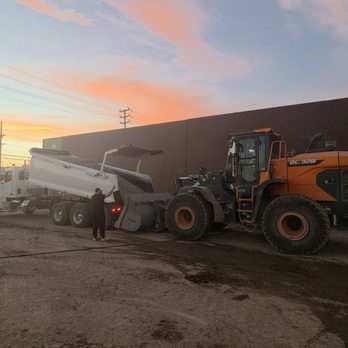Los Angeles Disposal - Loading aggregate - Recycling Center Near Me - Sun Valley, California Los Angeles Disposal - Loading aggregate - Recycling Center Near Me - Sun Valley, California