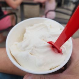 Ordered a Reese Cup blizzard. But it is basically vanilla ice cream. What a waste. Ordered a Reese Cup blizzard. But it is basically vanilla ice cream. What a waste.