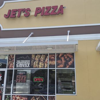 Jet's Pizza - Pizza Near Me - Ocoee, Florida